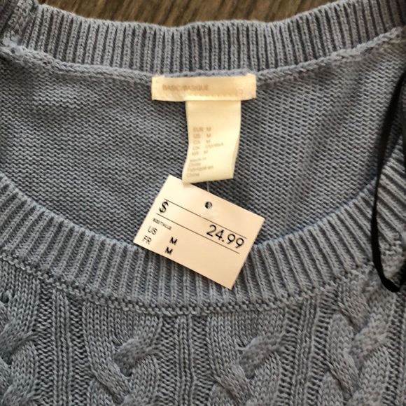 H&M woman’s cable knitted sweater top - Picture 6 of 6
